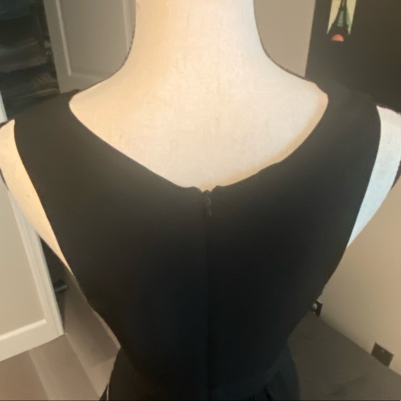 NWT Halston Heritage Jewel Waist Crepe Black Evening Gown SZ 4 - Picture 7 of 15
